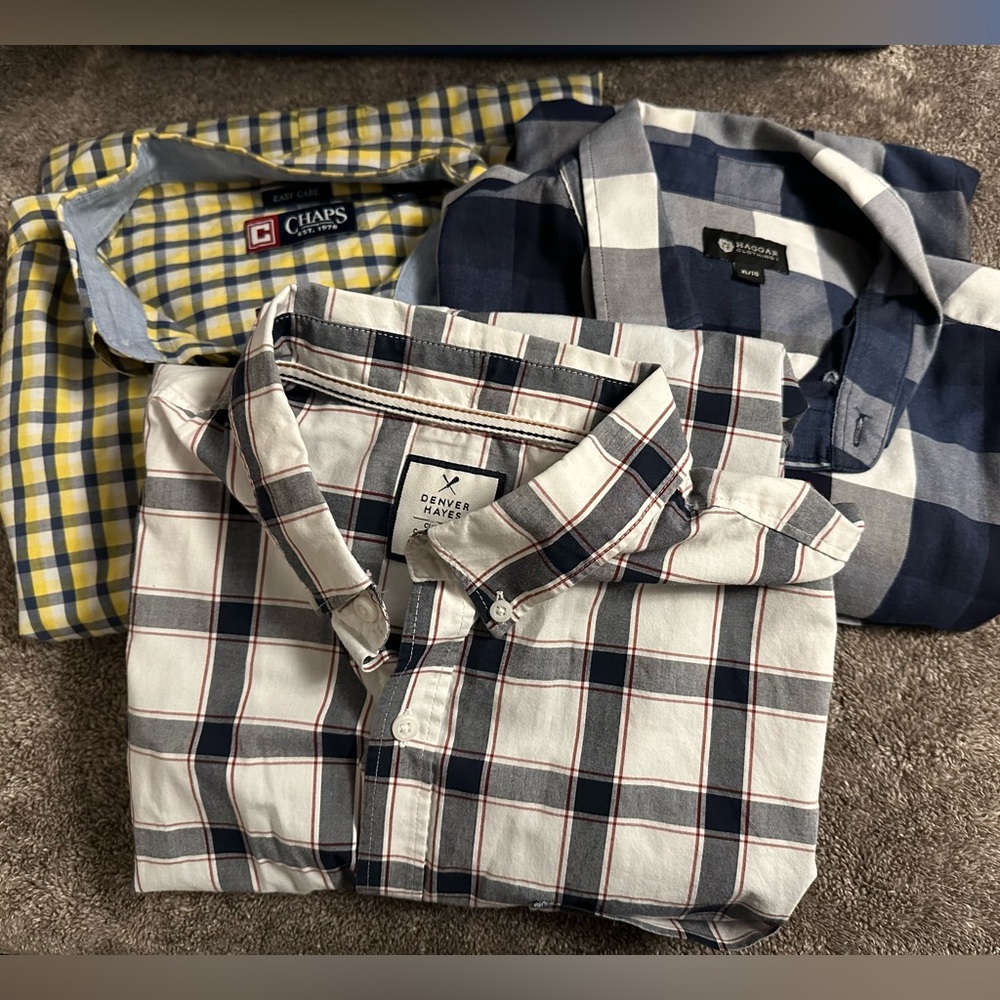 Set of 3 men’s button up short sleeved shirts